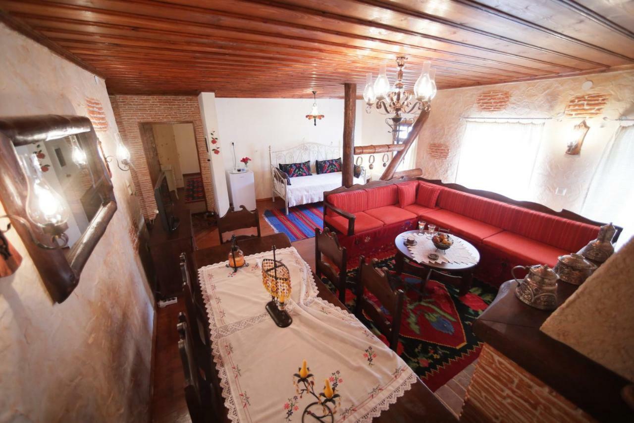 Dora'S House At Agios Germanos Prespes Pension Buitenkant foto