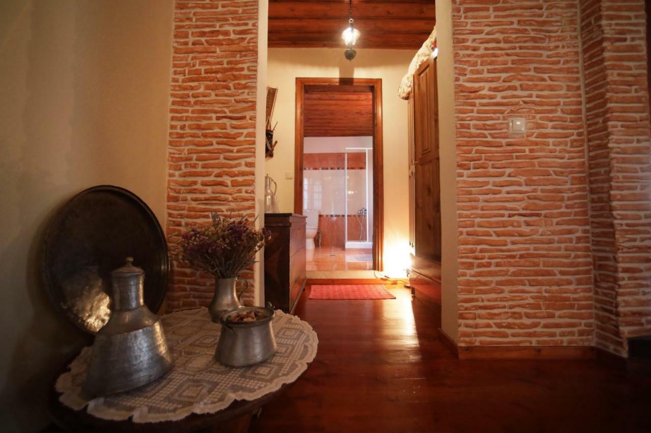 Dora'S House At Agios Germanos Prespes Pension Buitenkant foto